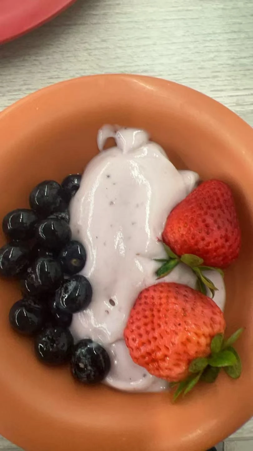 Yogurt bowl